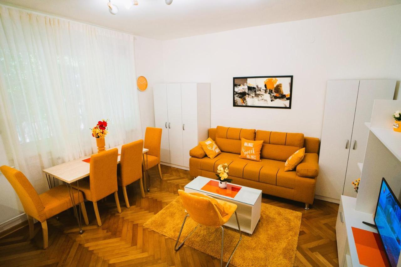 Golden Place Belgrad Zewnętrze zdjęcie