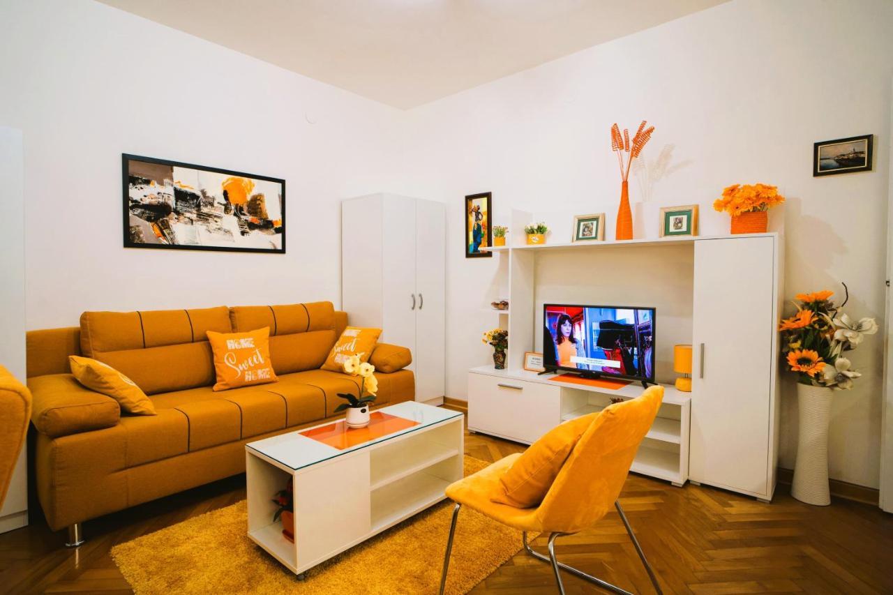 Golden Place Belgrad Zewnętrze zdjęcie